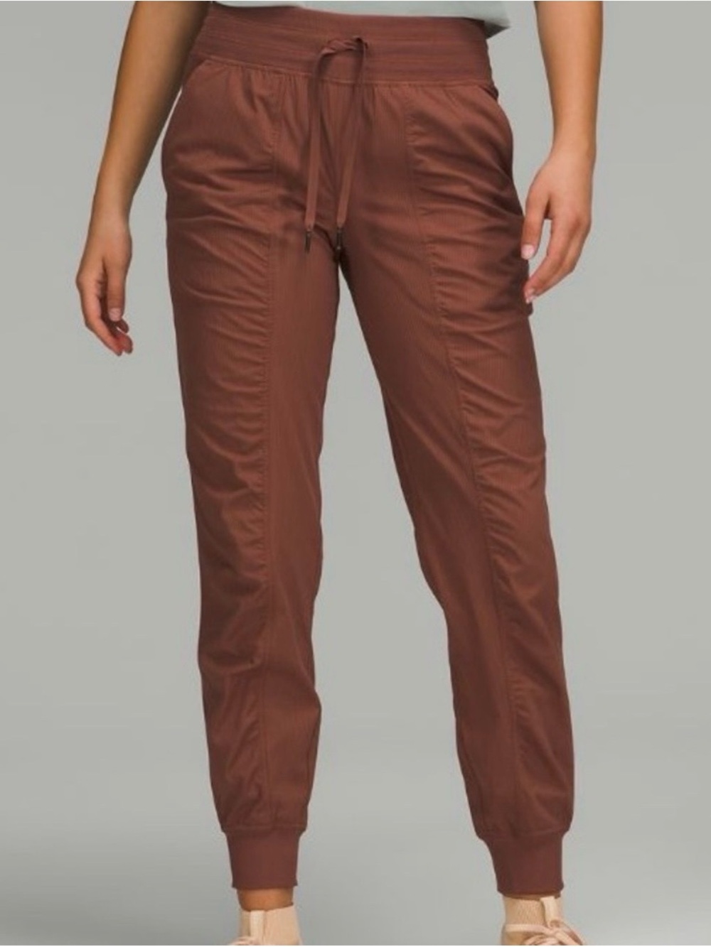 Women's Lululemon Brown Drawstring Jogger Pants
